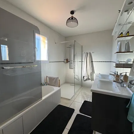Maison Avec Piscine Privee Entierement Climatisee